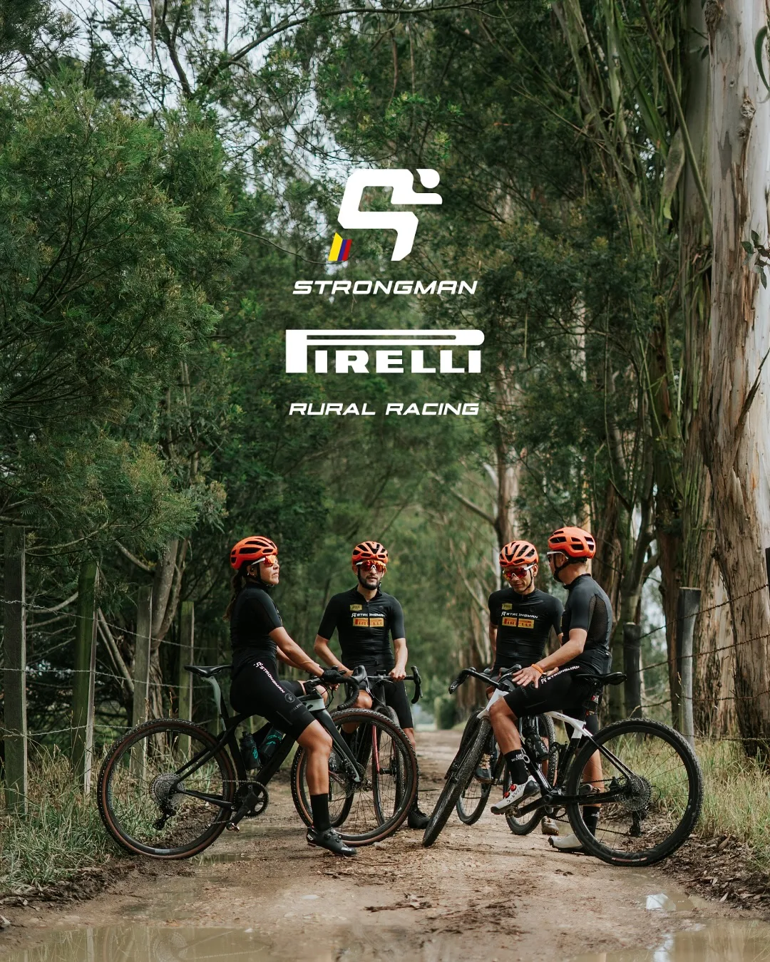 Ciclistas de gravel en la Travesía Strongman, carrera de Rural Cycle en la Sabana de Bogotá
